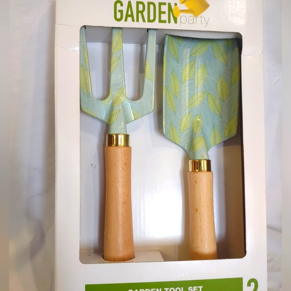 Garden Tool Set.